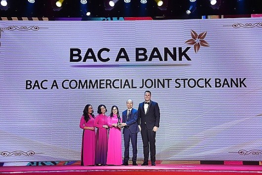 BAC A BANK giành 02 giải thưởng lớn tại lễ trao giải “nơi làm việc tốt nhất Châu Á 2023”