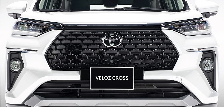 Bảng giá ô tô Toyota Veloz Cross niêm yết và lăn bánh mới nhất tháng 8/2023
