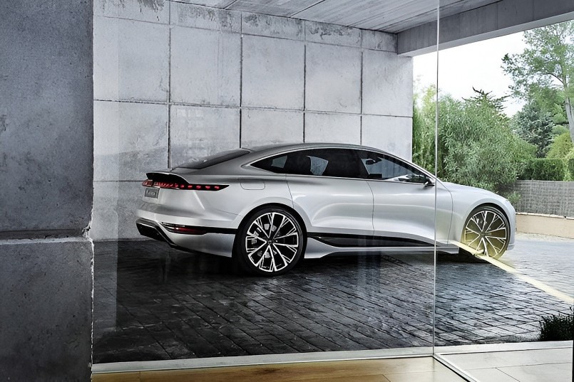 Audi RS6 có kế hoạch trở lại với một mẫu xe điện hoàn toàn bằng điện vào năm 2025
