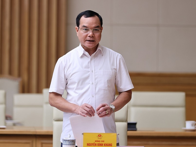 Chủ tịch Tổng Liên đoàn Lao động Việt Nam Nguyễn Đình Khang phát biểu tại phiên họp. Ảnh: VGP