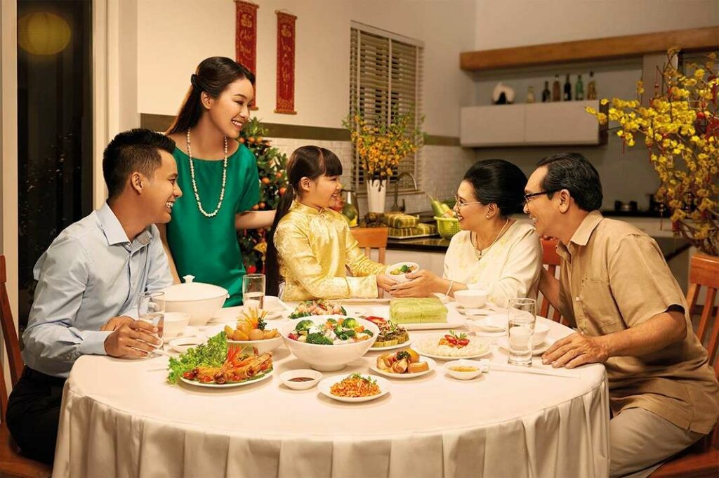 Văn hóa ăn uống của gia đình Việt Nam