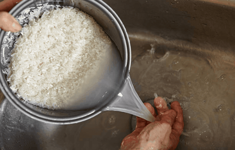 Nước vo gạo có tác dụng kỳ diệu cho làn da 