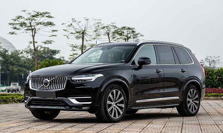 Bảng giá niêm yết và lăn bánh xe Volvo mới nhất giữa tháng 8/2023