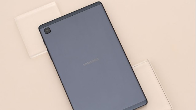 "Mê mẩn" trước máy tính bảng nhà Samsung: Siêu xịn mà giá lại siêu rẻ