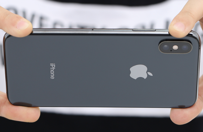 iPhone XS giảm giá chưa từng thấy: Siêu phẩm không thể bỏ lỡ của nhà 