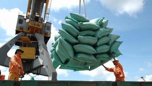 Xuất khẩu gạo 8 tháng đã thu về hơn 3,17 tỷ USD