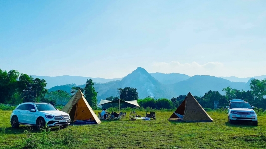 Hồ Đồng Chanh cảnh sắc như Thuỵ Sĩ, điểm cắm trại miễn phí cách Hà Nội chỉ 40km