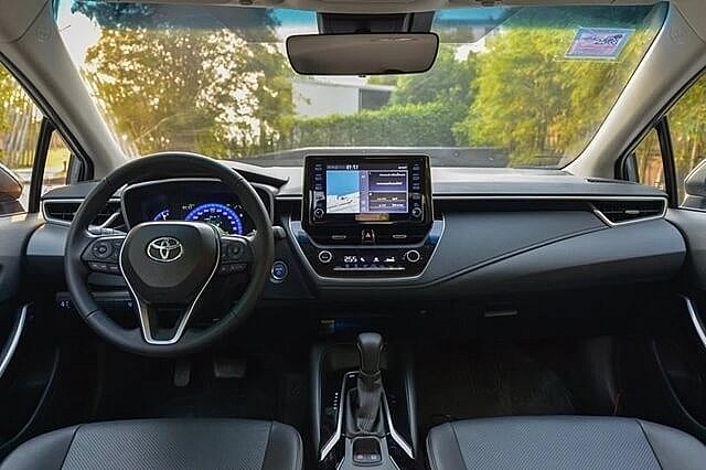 Bảng giá Toyota Corolla Altis tháng 9/2023: Thay đổi bất ngờ, giá rất chiều người mua