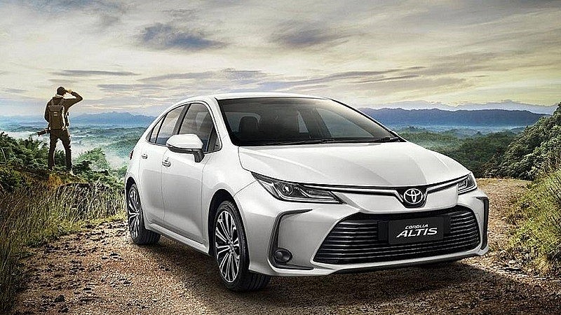 Bảng giá Toyota Corolla Altis tháng 9/2023: Thay đổi bất ngờ, giá rất chiều người mua