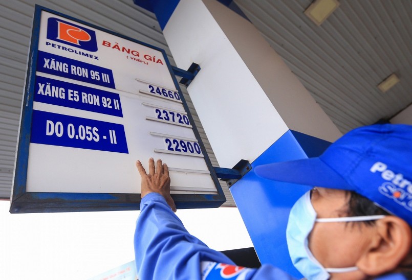 Giá xăng dầu được dự báo tăng lần thứ 6 liên tiếp vào ngày mai