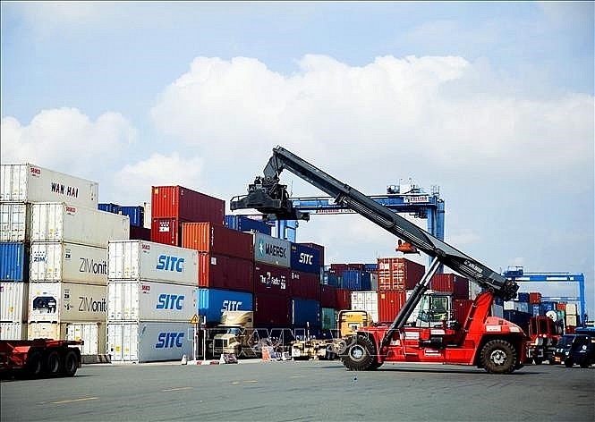 Tổng trị giá xuất nhập khẩu hàng hoá của Việt Nam ước đạt 55,86 tỷ USD trong tháng 5 năm 2023