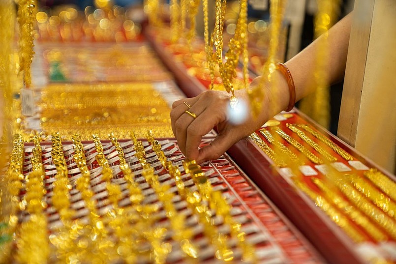 Vàng trong nước tiến sát mốc 69 triệu đồng/lượng