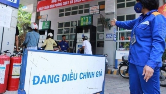 Giá xăng dầu được dự báo tăng nhẹ vào ngày mai (11/9)