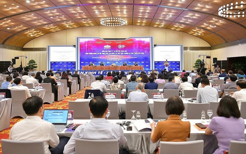 Toàn cảnh Diễn đàn Kinh tế - Xã hội Việt Nam 2023