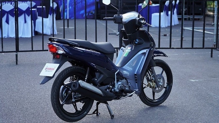 Chiếc xe máy "siêu tiết" kiệm xăng, Wave Alpha cũng phải “dè chừng”