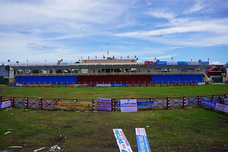Sân vận động quận Đồ Sơn đã sẵn sàng cho Lễ hội chọi trâu truyền thống năm 2023
