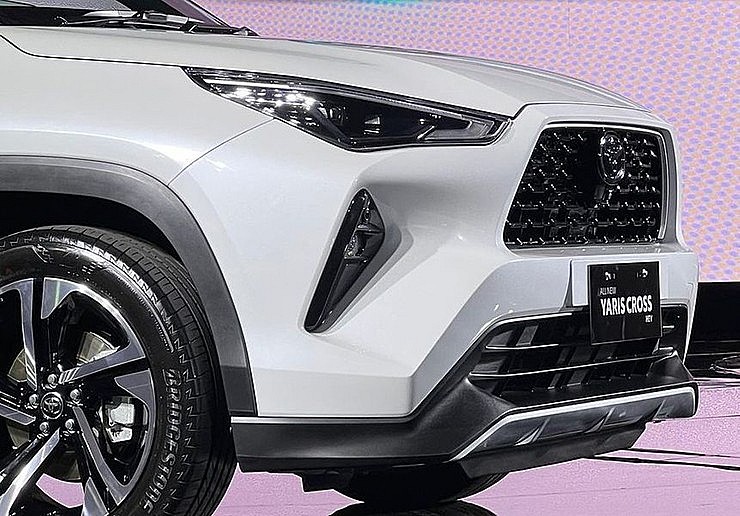 Toyota Yaris Cross 2023 - Làn gió mới trong phân khúc B-SUV