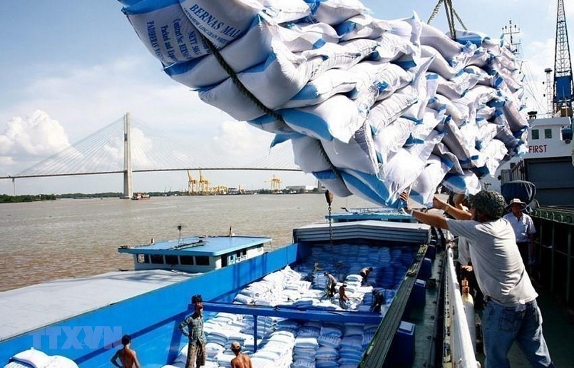 giá gạo xuất khẩu Việt bật tăng