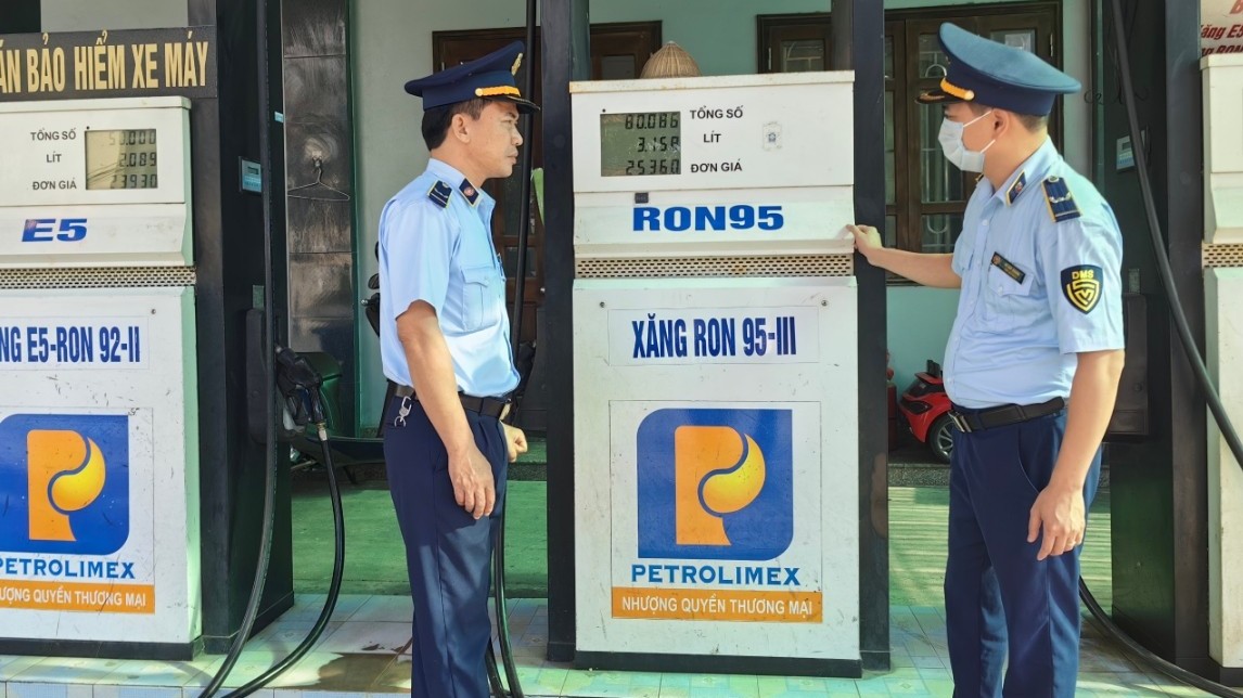 Nam Định: Xử phạt cửa hàng kinh doanh xăng dầu sử dụng nhân viên không được đào tạo