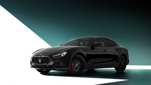 Maserati Ghibli: Kiểu dáng trẻ trung, cá tính, trang bị hiện đại