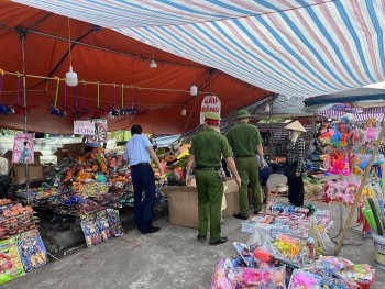 Hải Dương: Tịch thu gần 600 sản phẩm đồ chơi trẻ em không rõ nguồn gốc tại Festival Chí Linh