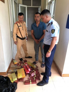 Quảng Ninh: Xử phạt cá nhân buôn bán thuốc lá điếu nhập lậu