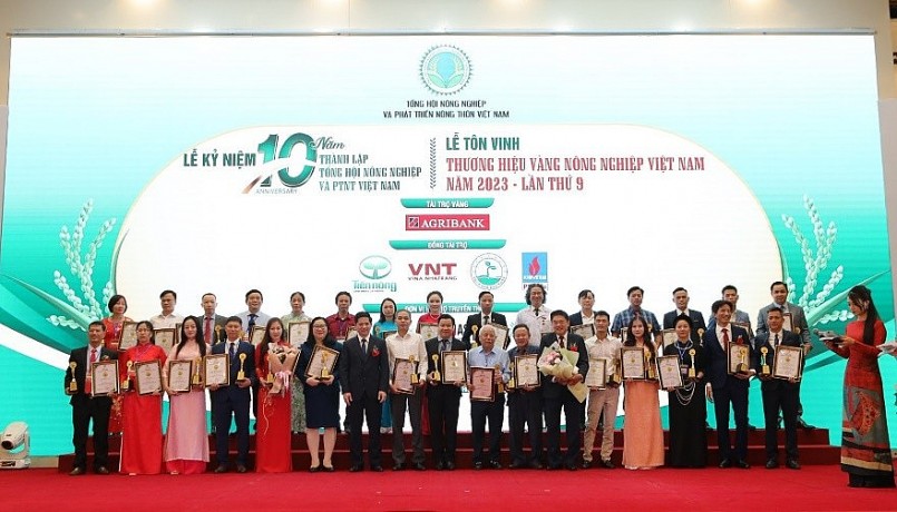 Các thương hiệu nông nghiệp tiêu biểu được vinh danh trong Lễ tôn vinh Thương hiệu Vàng nông nghiệp Việt Nam năm 2023