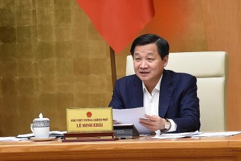 Chính phủ yêu cầu sớm hoàn thiện các quy định về kinh doanh xăng dầu
