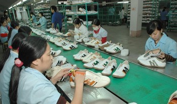 Xuất khẩu giầy dép của Việt Nam thu về hơn 1 tỷ USD trong tháng 9