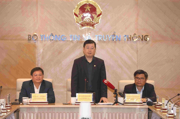 Thứ trưởng Bộ TT&TT Nguyễn Thanh Lâm chủ trì chương trình họp báo và giới thiệu về “Ngày hội thắm tình hữu nghị đặc biệt Việt Nam - Lào năm 2023”.