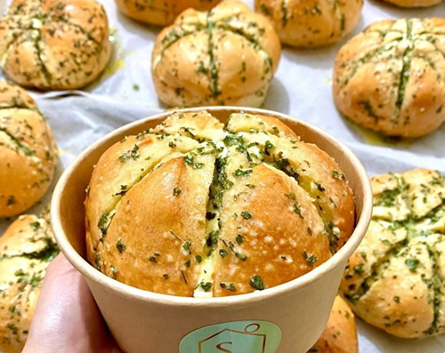 Top 5 địa chỉ bán bánh phô mai ngon cho các tín đồ mê ẩm thực ở Hà Nội