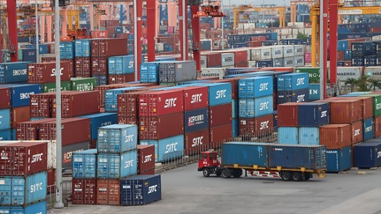 Xuất khẩu tuần 6/11-12/11: Xuất khẩu mực, bạch tuộc tăng trưởng dương; Xuất khẩu hàng hóa sang Trung Quốc đạt gần 50 tỷ USD