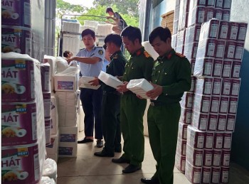 Thanh Hoá: Phát hiện cơ sở sản xuất giấy vệ sinh giả quy mô lớn
