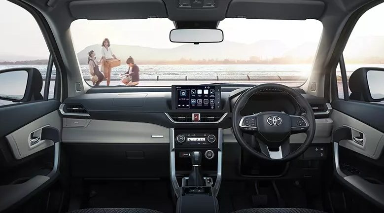 Toyota Veloz X-Urban: Nâng cấp ngoại thất, giá bán tăng nhẹ