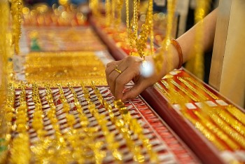 Giá vàng hôm nay 25/11/2023: Vàng trong nước tiếp đà tăng