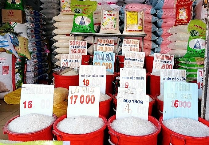 nguồn gạo đa dạng, nhu cầu mua cao