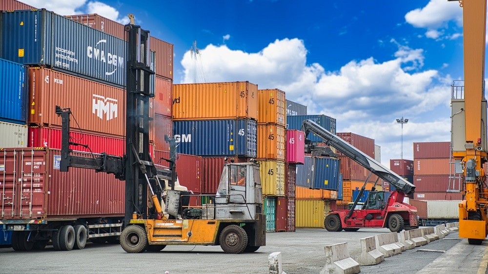 Kim ngạch xuất nhập khẩu hàng hóa chạm mốc 600 tỷ USD