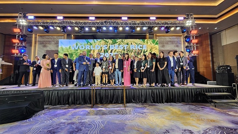 Ban tổ chức The Rice Trader vinh danh Việt Nam chiến thắng cuộc thi “Gạo ngon nhất thế giới – World’s Best Rice 2023.
