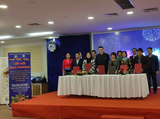 Gần 100 gian hàng tham gia ngày hội dược liệu các hợp tác xã Việt Nam