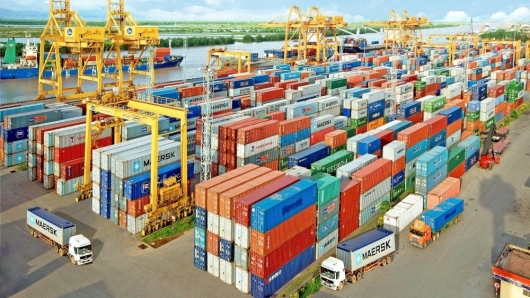 Nửa đầu tháng 12, tổng trị giá xuất nhập khẩu hàng hóa của Việt Nam đạt 30,52 tỷ USD