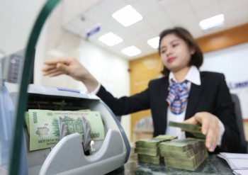 Thủ tướng yêu cầu ngân hàng đảm bảo thanh toán xuyên Tết
