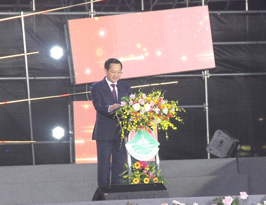 Phó Thủ tướng Chính phủ Lê Minh Khái phát biểu tại buổi lễ.