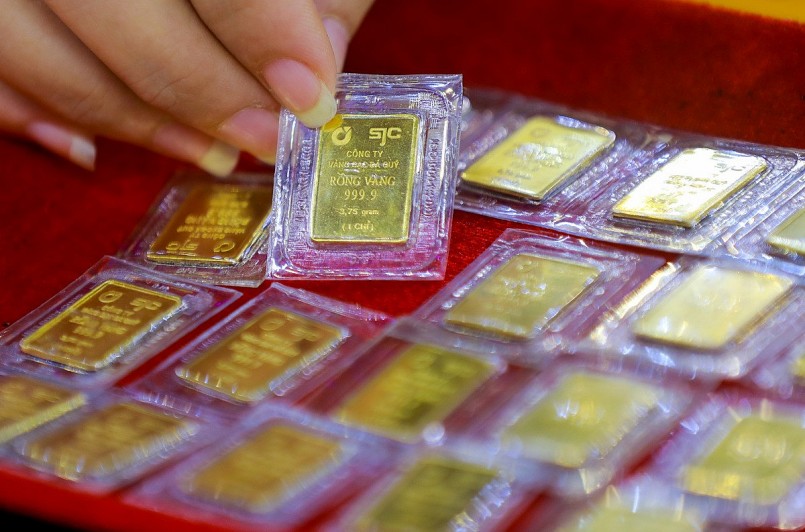 Vàng trong nước neo ở mức 74 triệu đồng/lượng.
