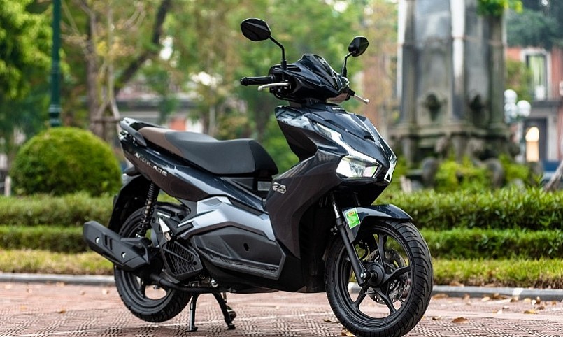 Bảng giá xe máy Honda Air Blade 2024 tháng 1