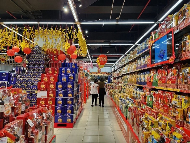 Bánh kẹo Việt chiếm lĩnh thị trường Tết Giáp Thìn.