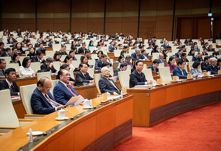 Lãnh đạo Đảng, Nhà nước cùng các đại biểu Quốc hội dự kỳ họp.