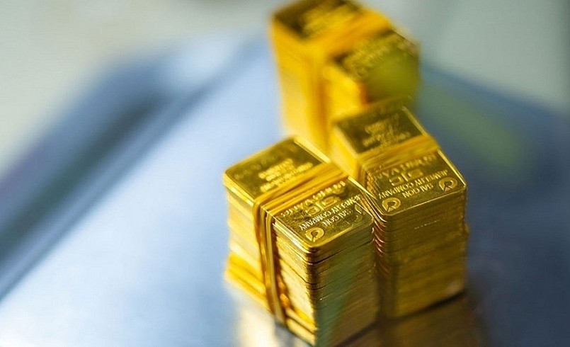 Vàng trong nước giảm mạnh, rời ngưỡng 77 triệu đồng/lượng
