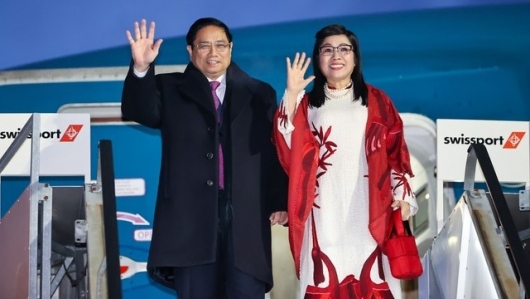 Thủ tướng Phạm Minh Chính đến Thụy Sĩ, bắt đầu dự WEF Davos 2024