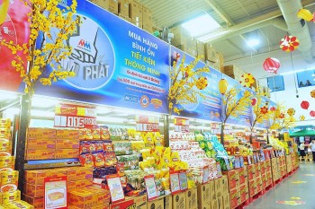 Bùng nổ khuyến mại, giảm giá tại các siêu thị dịp Tết