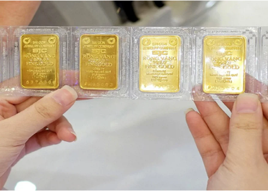 Giá vàng hôm nay 5/2/2024: Vàng trong nước ổn định trên 78 triệu đồng/lượng